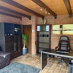 Tatil Evi Superior Haus 120 Qm Mit Garten Düsseldorf