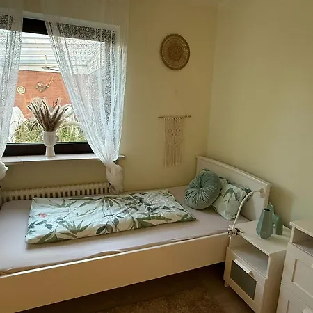Superior Haus 120 Qm Mit Garten * Dusseldorf