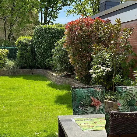 Holiday home Superior Haus 120 Qm Mit Garten Dusseldorf