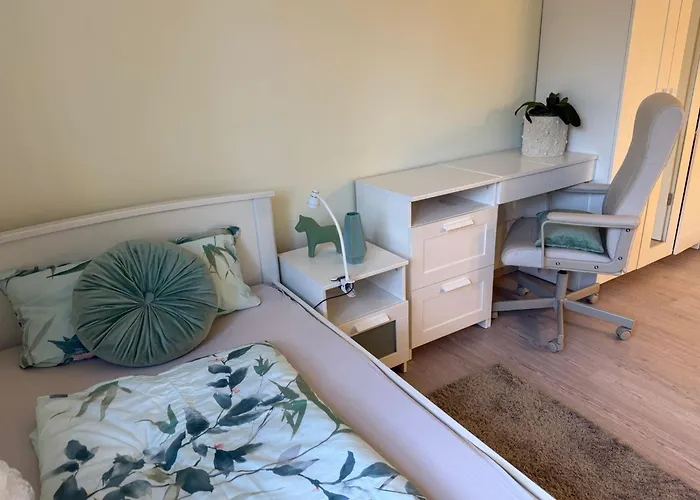 Semesterbostad Superior Haus 120 Qm Mit Garten *