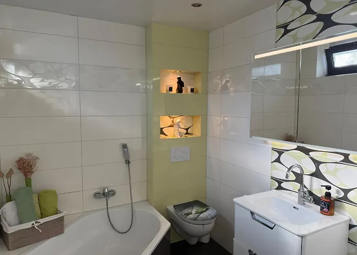 Superior Haus 120 Qm Mit Garten Semesterbostad *