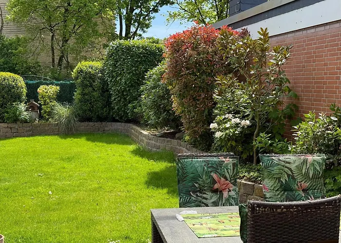 Holiday home Superior Haus 120 Qm Mit Garten Dusseldorf